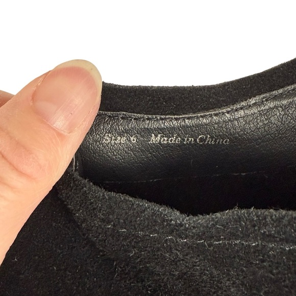 Dolce Vita (Main Line) Black Suede Block-Heel Ankle Boots, 2.5″ Heel - Size 6 - Picture 12 of 16